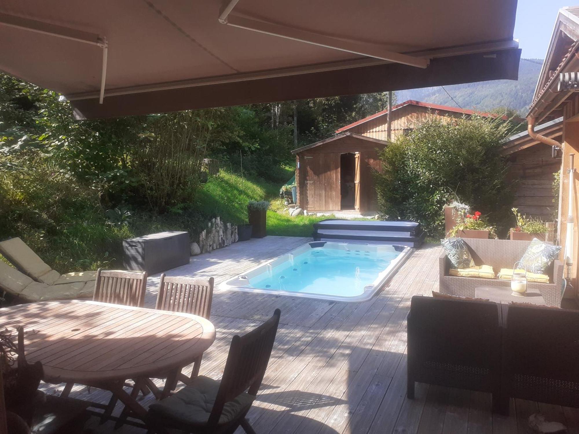 Chalet Hohneck 4 étoiles, vieux bois et pierre, SPA, sauna, borne de recharge Stosswihr Extérieur photo